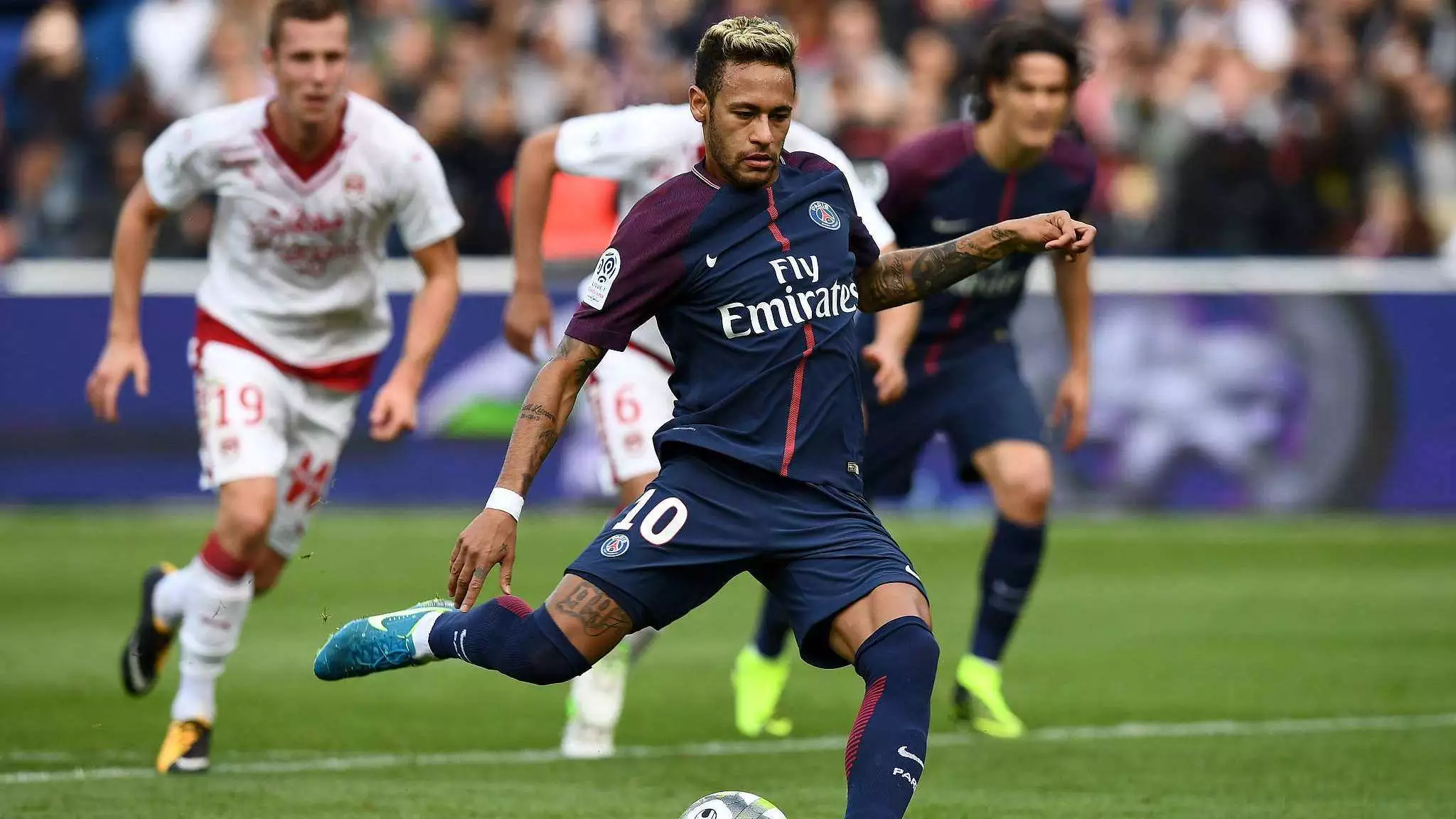 狼堡官方：前拜仁首席球探施维格勒出任俱乐部体育总监（沃尔夫斯堡官宣：前拜仁首席球探施维格勒担任俱乐部体育总监）