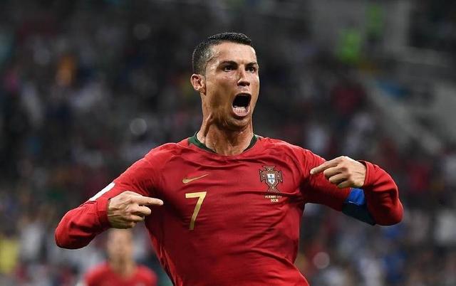 欧冠淘汰赛前瞻：曼联对阵巴黎,（欧冠淘汰赛焦点：曼联对决巴黎）