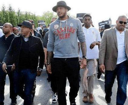 早报：功成名就不是目的，让自己快乐快乐这才叫做意义（早报：功名非终点，悦己才有意义）