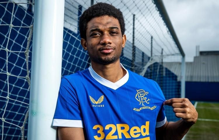 2025中国足协杯观赛之旅：河南队队史首进决赛虽败犹荣（2025中国足协杯观赛记：河南队队史首次闯入决赛，惜败仍光荣）