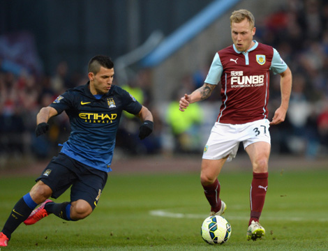 梅西获美职联MVP并率队首夺总冠军，雨中致歉开幕式取消