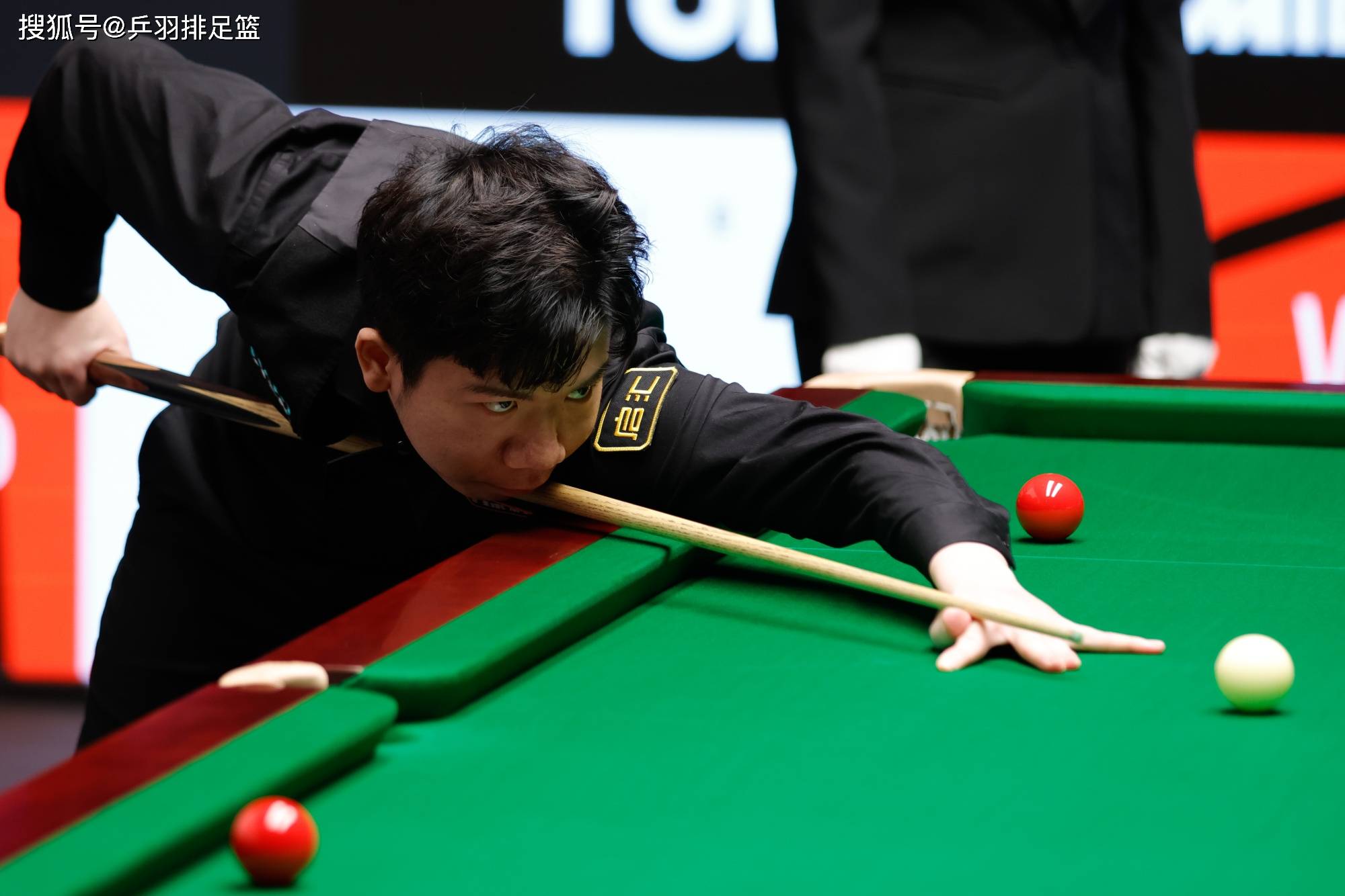 率上明显领 率上明显领