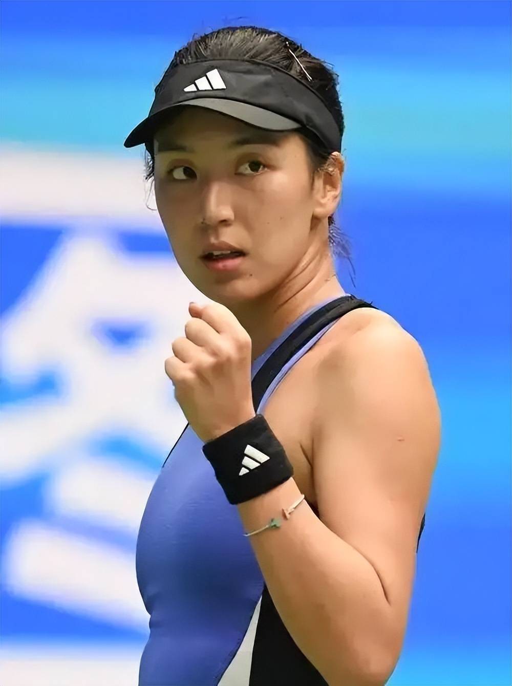 国乒大运会首金！韩菲儿／王晓彤4-0横扫杨屹韵／赵尚 夺得冠军